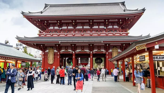 ¡Súper bajo! 348€ Milán a Tokio ida y vuelta Noviembre y Diciembre 2025